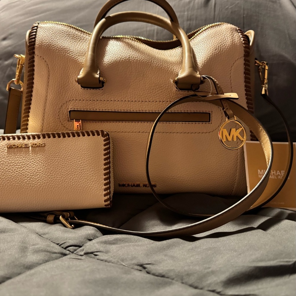 Michael Kors Carine large two-tone leather satchel with matching wallet